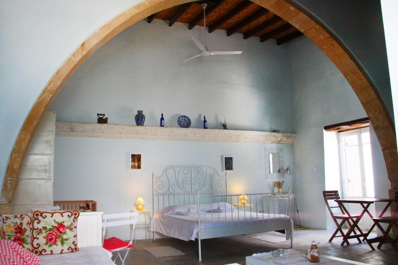 Aperanti Agrotourism Bed & Breakfast Pera Orinis Exterior foto